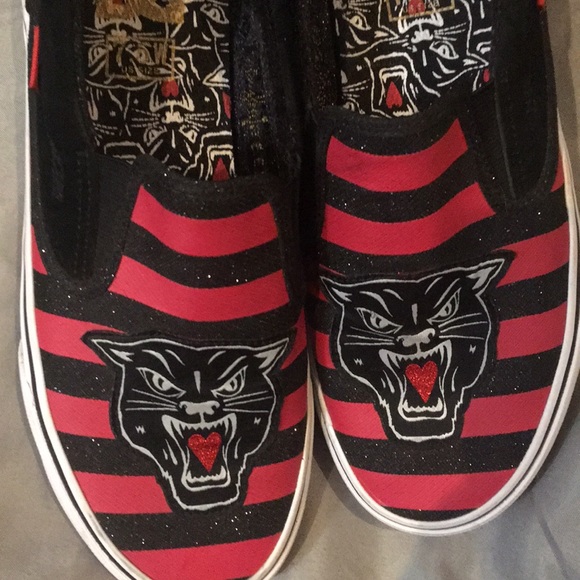 DC Shoes - DC  skate red/ black sparkle stripe with panther